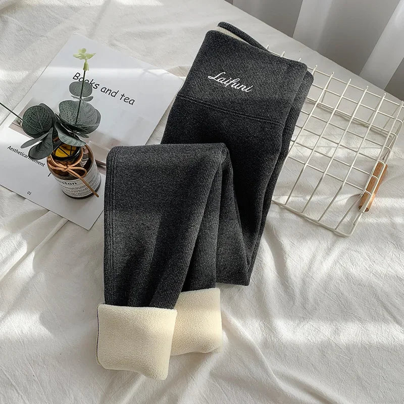 Ultra-Warm Fleece Leggings for Women | High-Waist, Stretchy & Thermal Winter Pants